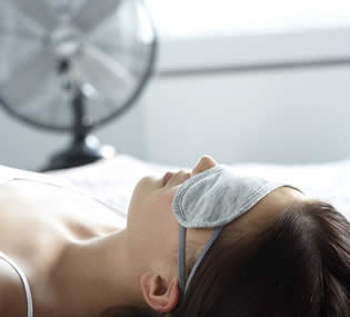 10 Consejos para dormir cuando hace calor